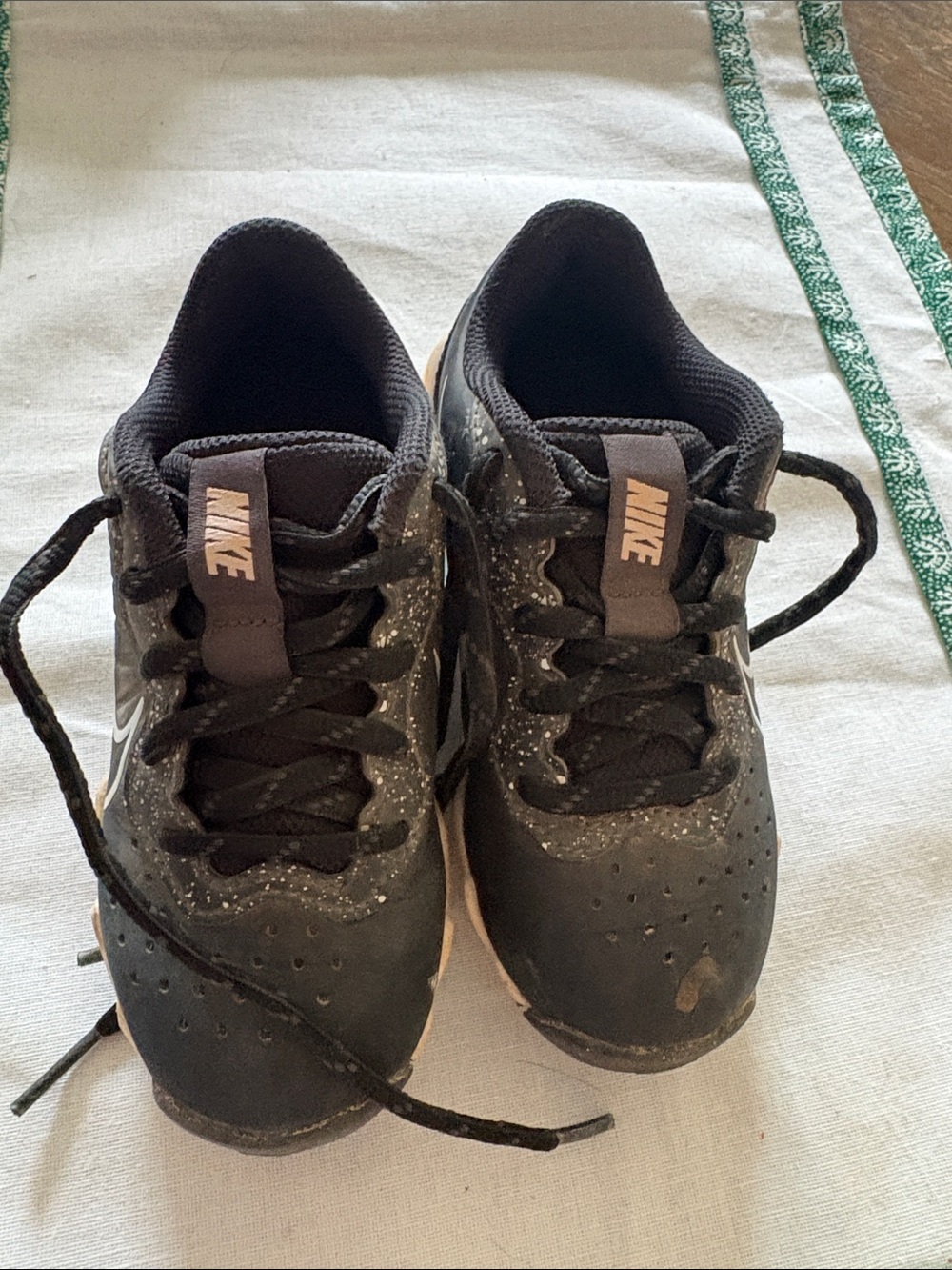 Nike Black Kids Cleats